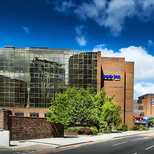 Park By Radisson Centre Cardiff